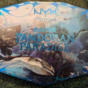 NYX Pandoran Avatar cheek pallete